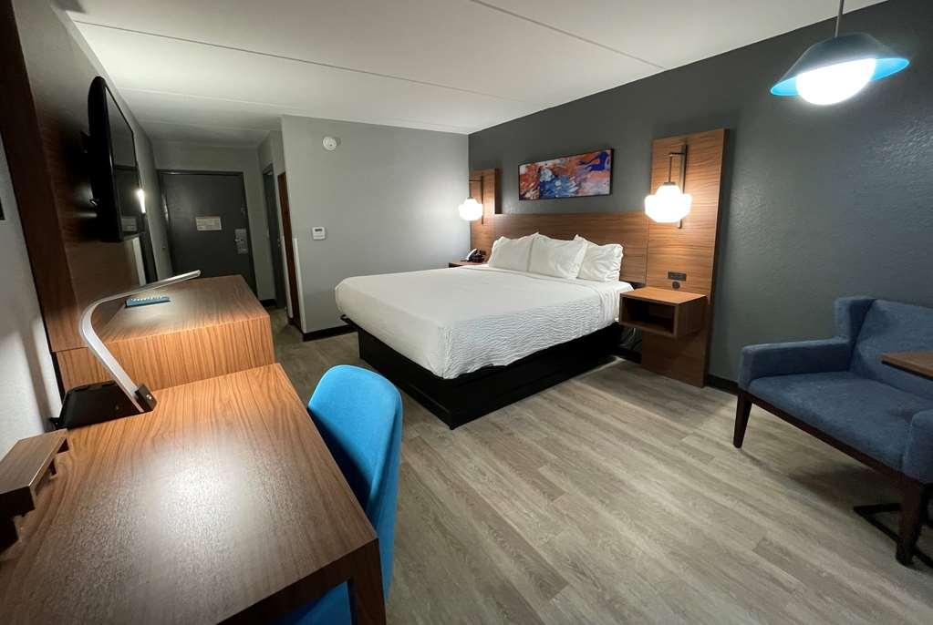 La Quinta Inn & Suites By Wyndham Fayetteville I-95 Pokój zdjęcie